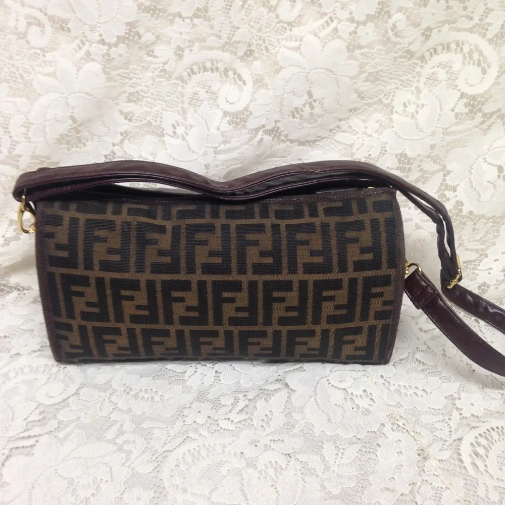 Vintage Fendi Zucca Pouch- Crossbody - Picture 5 of 12